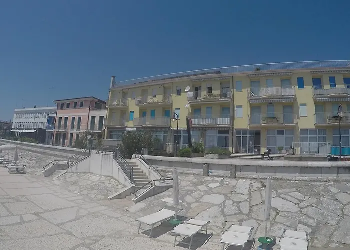 President Frontemare - Agenzia Cocal Apartamento *